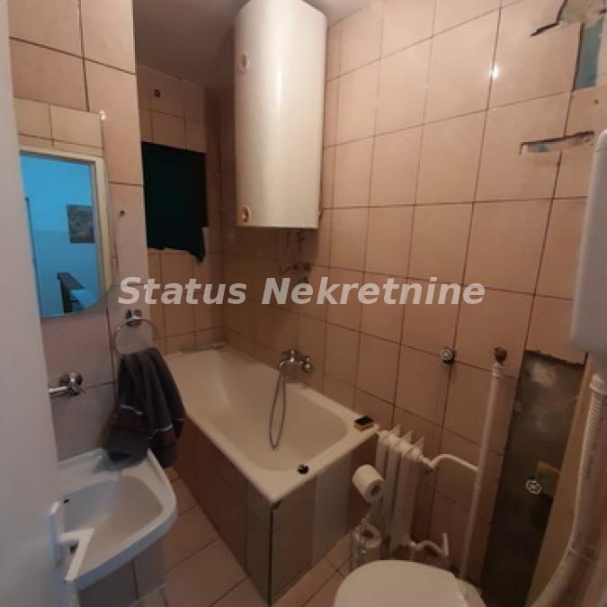 Kuća na prodaju, Petrovaradin, Novi Sad, 135m², 206.000 €