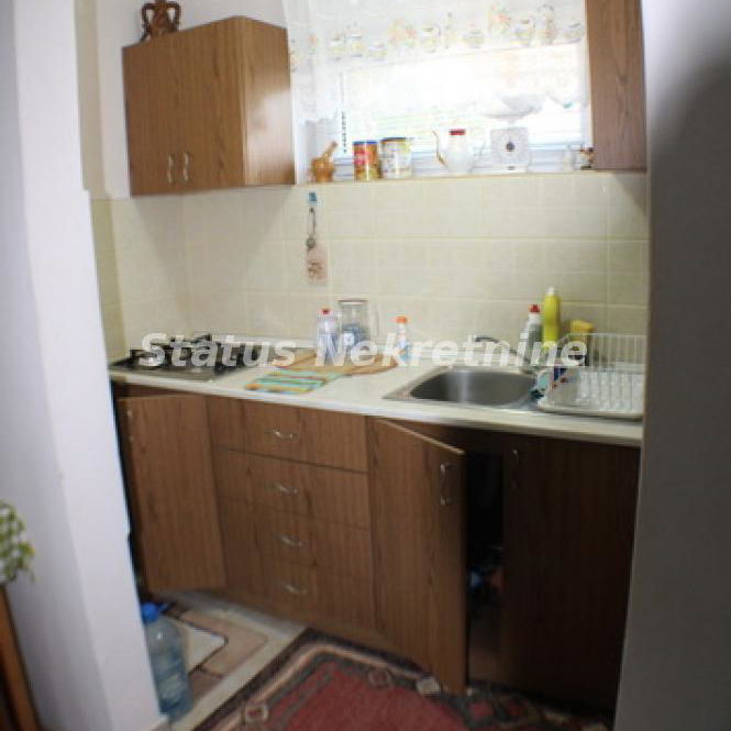 Kuća na prodaju, Inđija, 79m², 77.250 €