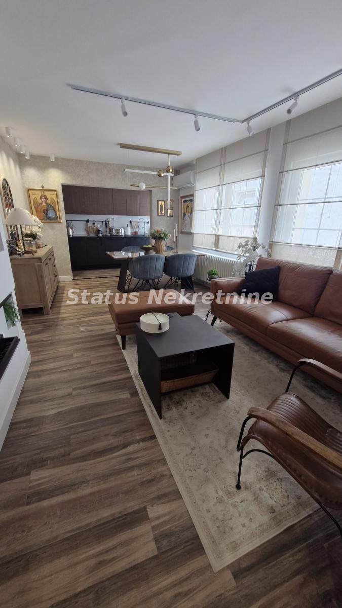 Kuća na prodaju, Centar, Sremski Karlovci, 123m², 449.980 €