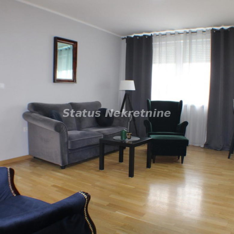 Jednoiposoban stan na prodaju, Sremska Kamenica, Novi Sad, 50m², 139.200 €