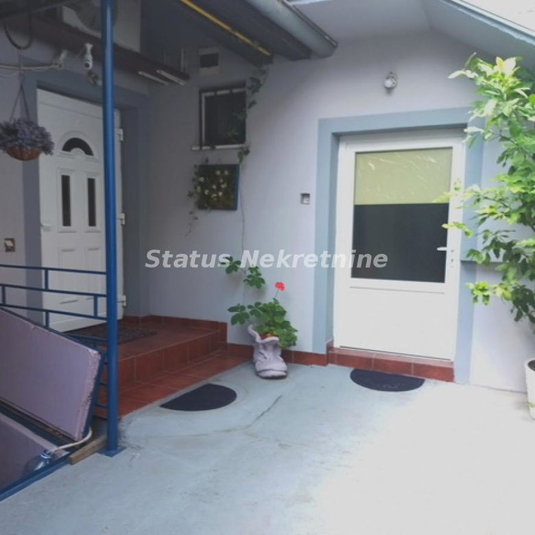 Kuća na prodaju, Salajka, Novi Sad, 170m², 350.000 €