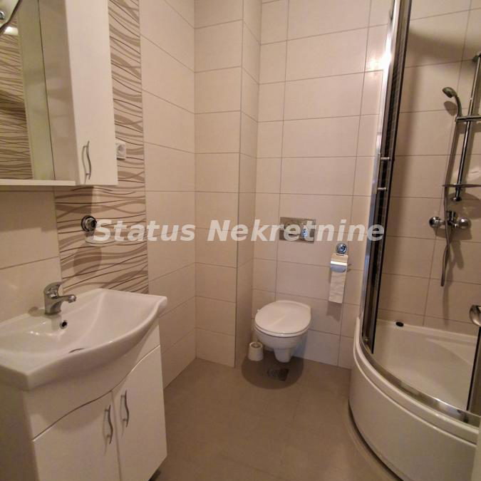 Troiposoban stan za izdavanje, Sremska Kamenica, Novi Sad, 66m², 400 €/mes