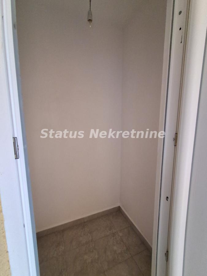 actionimagesite31agencystatusimgdpxiho8ec6-viber-slika-2025-12-22-12-15-52-876 Trosoban stan na prodaju, Sremska Kamenica, Novi Sad, 83m², 166.700 €