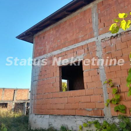 Kuća na prodaju, Sremski Karlovci, 230m², 175.100 €
