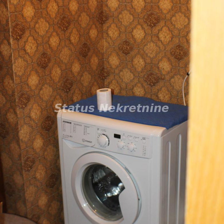 Kuća na prodaju, Bački Petrovac, 372m², 210.000 €