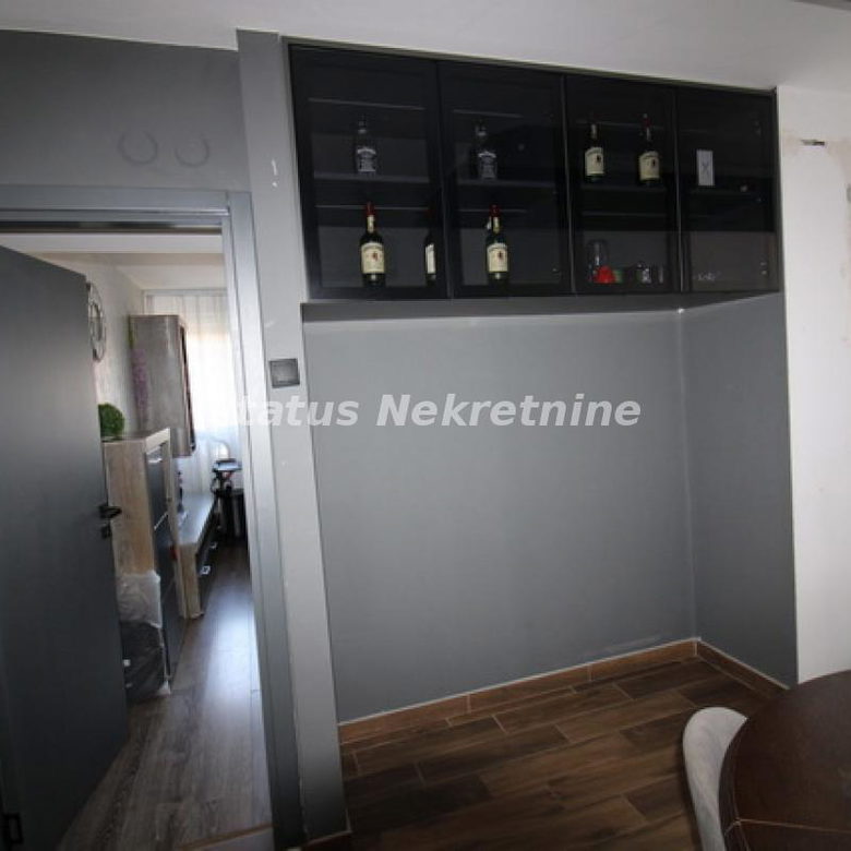 Dvosoban stan na prodaju, Bulevar Oslobođenja, Novi Sad, 63m², 160.500 €