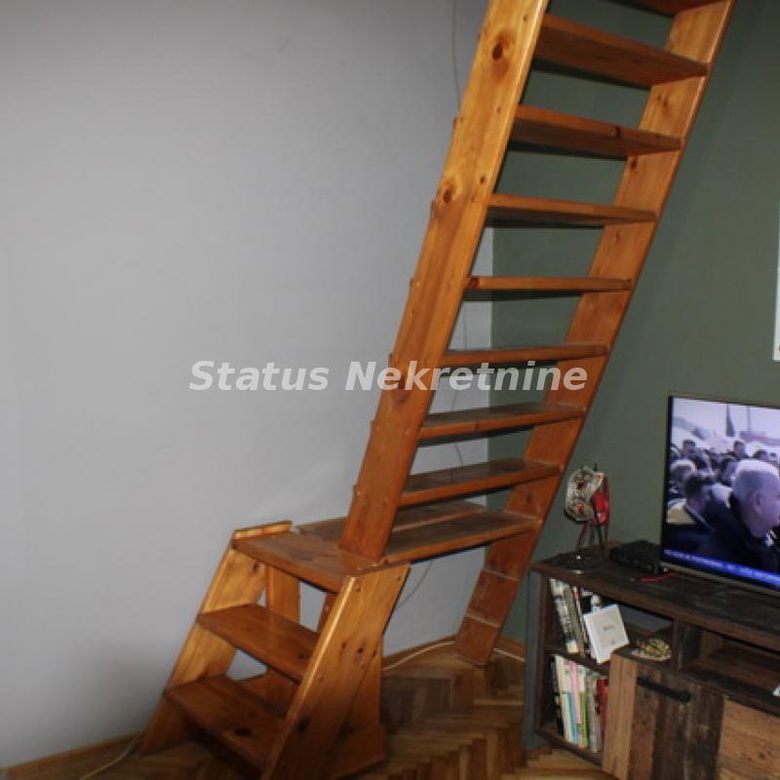 Dvosoban stan na prodaju, Centar, Novi Sad, 77m², 152.440 €