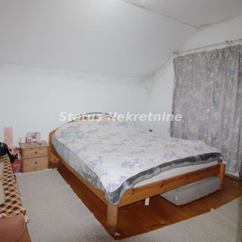 Kuća na prodaju, Vidovdansko Naselje, Novi Sad, 429m², 298.000 €