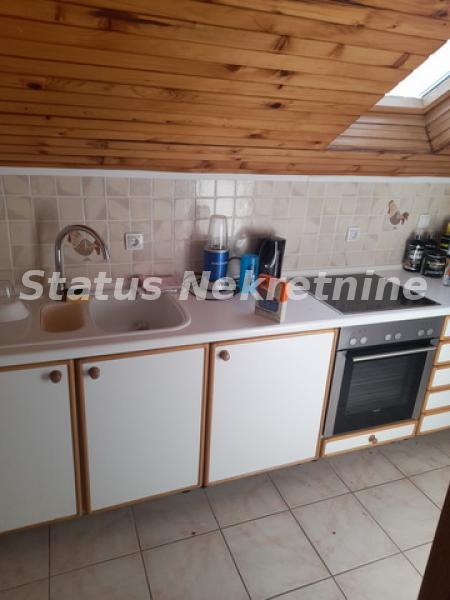 Kuća na prodaju, Futog, Novi Sad, 250m², 412.000 €