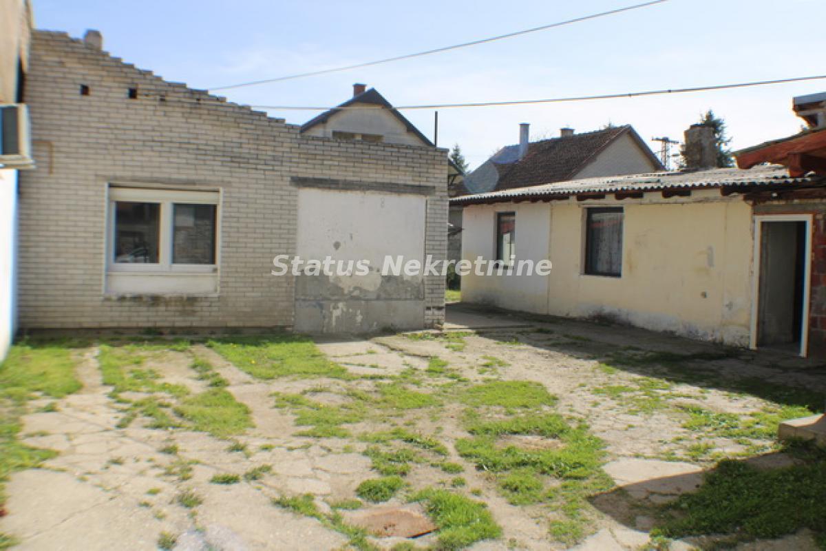 Kuća na prodaju, Slana Bara, Novi Sad, 110m², 278.100 €