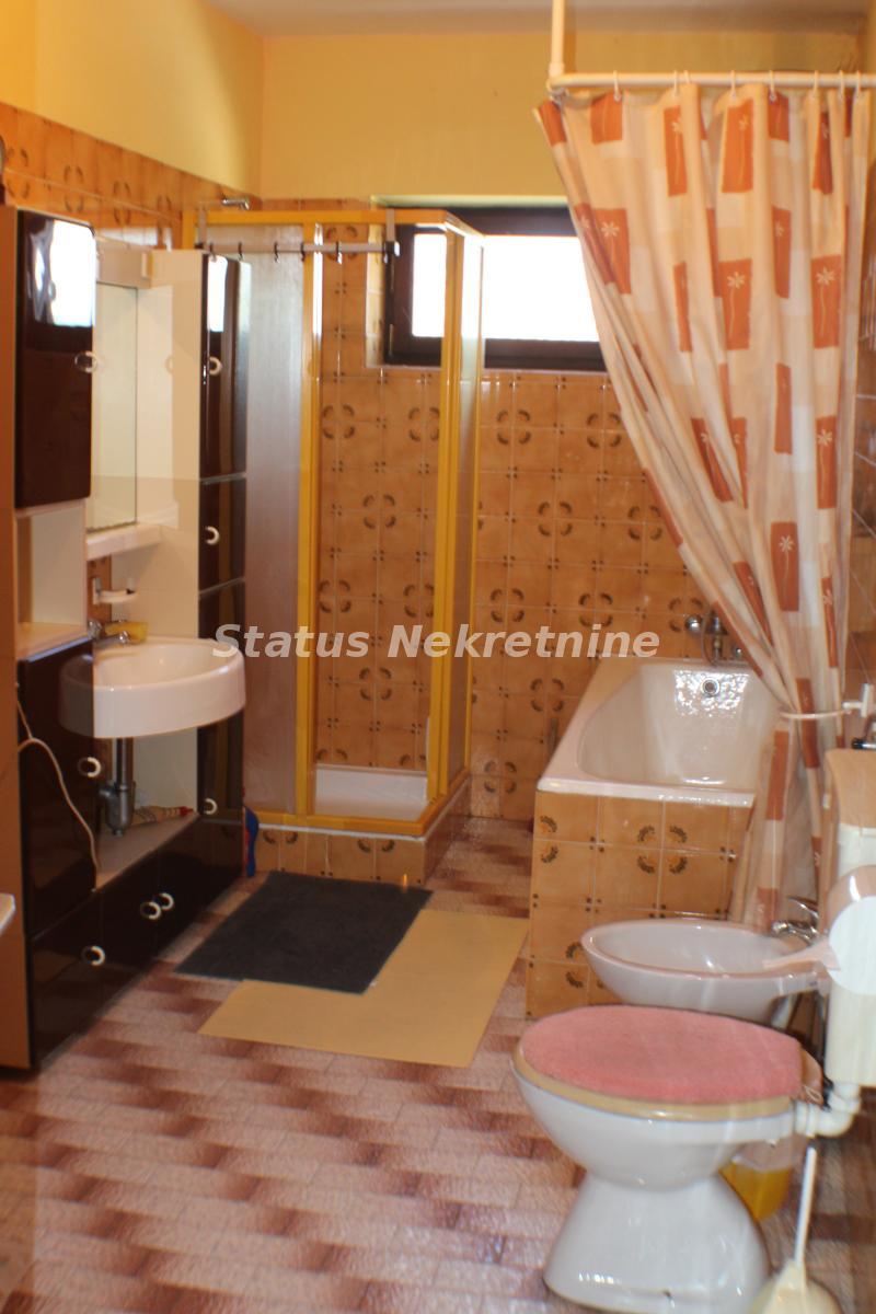actionimagesite31agencystatusimgfjzivve6em-img-5606 Kuća na prodaju, Bački Petrovac, 372m², 210.000 €