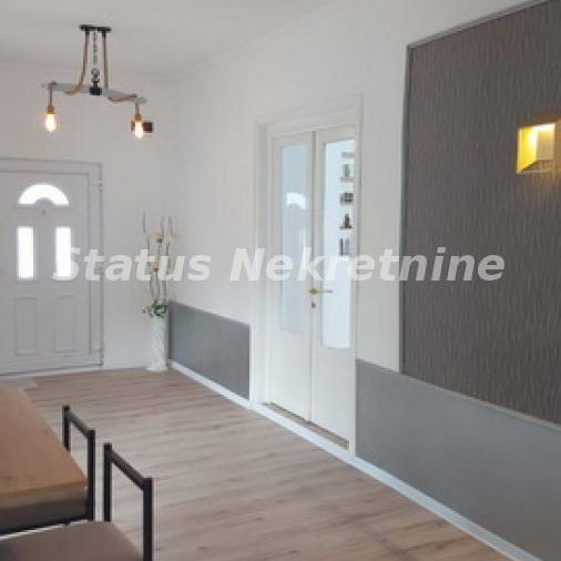 Kuća na prodaju, Centar, Srbobran, 200m², 125.000 €