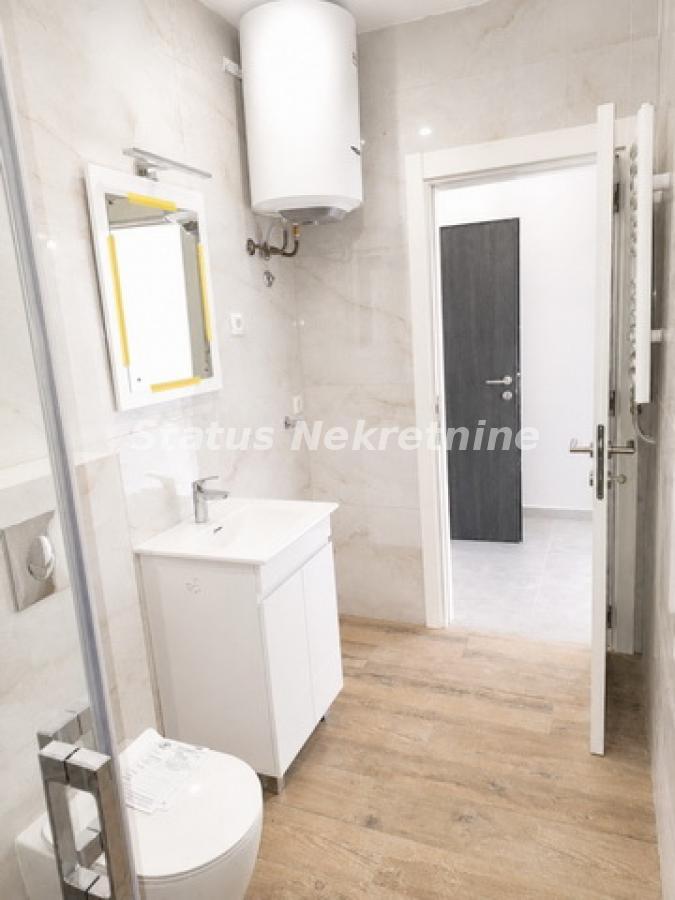 Garsonjera na prodaju, Petrovaradin, Novi Sad, 30m², 81.390 €