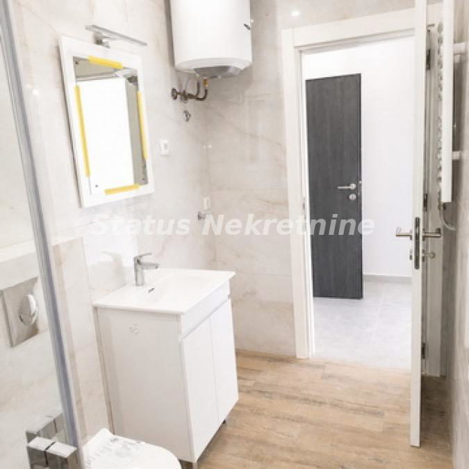 Garsonjera na prodaju, Petrovaradin, Novi Sad, 30m², 81.390 €