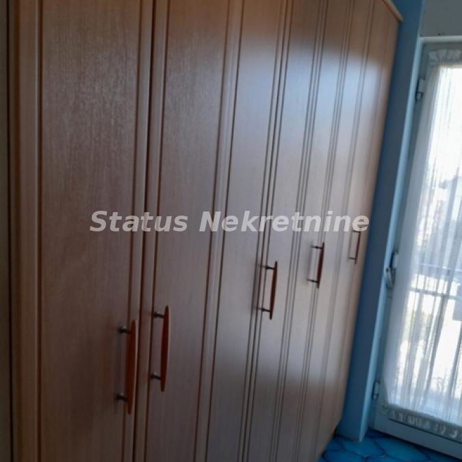 Kuća na prodaju, Sremska Kamenica, Novi Sad, 360m², 420.000 €