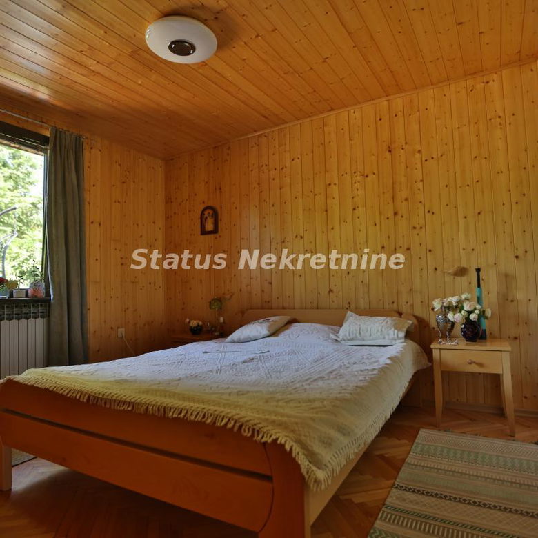 Kuća na prodaju, Ledinci, Novi Sad, 322m², 550.000 €