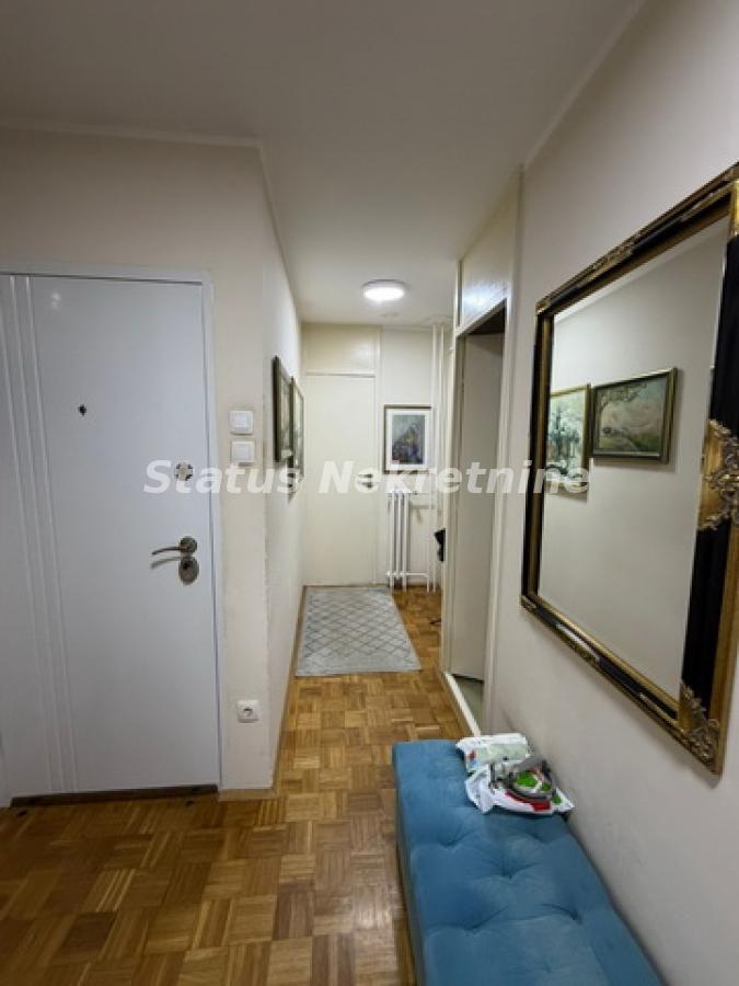 Dvoiposoban stan na prodaju, Novo Naselje, Novi Sad, 76m², 198.790 €