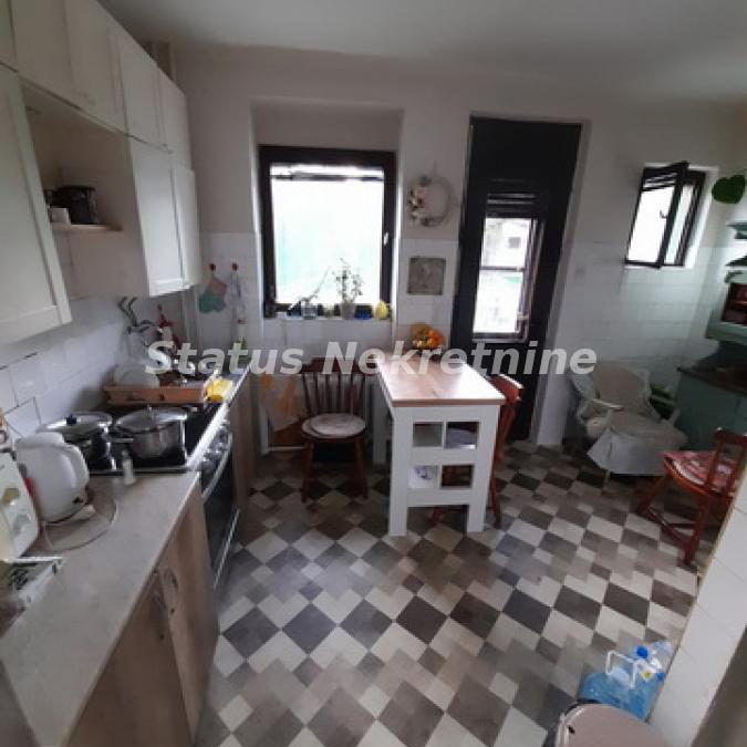 Kuća na prodaju, Petrovaradin, Novi Sad, 135m², 206.000 €