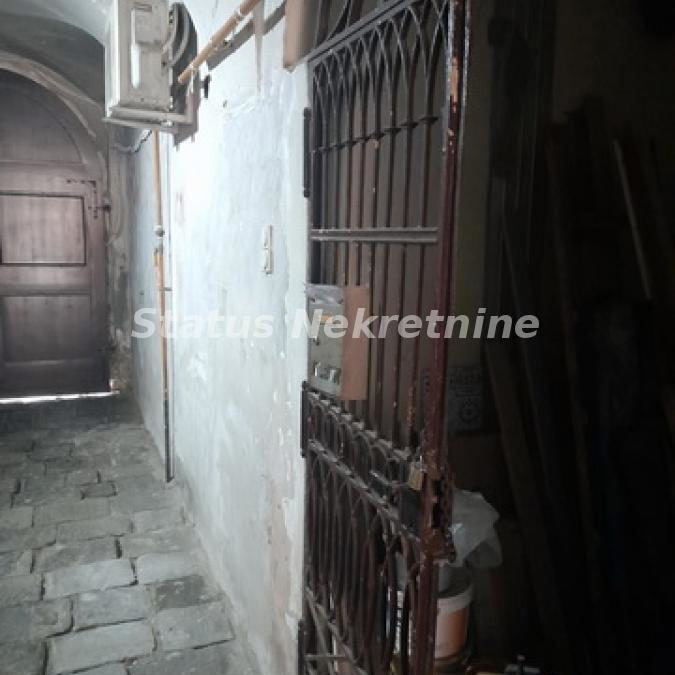 Četvorosoban stan na prodaju, Petrovaradin, Novi Sad, 188m², 329.600 €