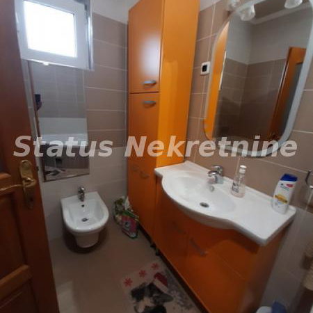 Kuća na prodaju, Tatarsko Brdo, Novi Sad, 582m², 750.000 €