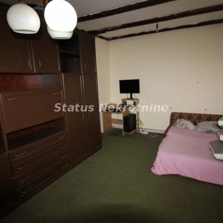 Kuća na prodaju, Temerin, 229m², 168.000 €