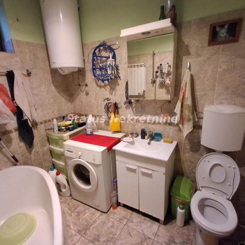 Kuća na prodaju, Futog, Novi Sad, 156m², 180.000 €
