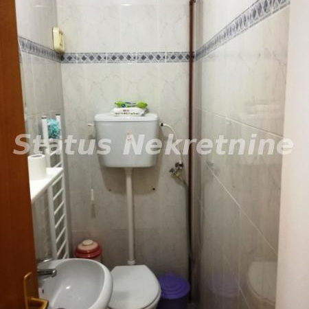 Kuća na prodaju, Sremska Kamenica, Novi Sad, 240m², 515.000 €