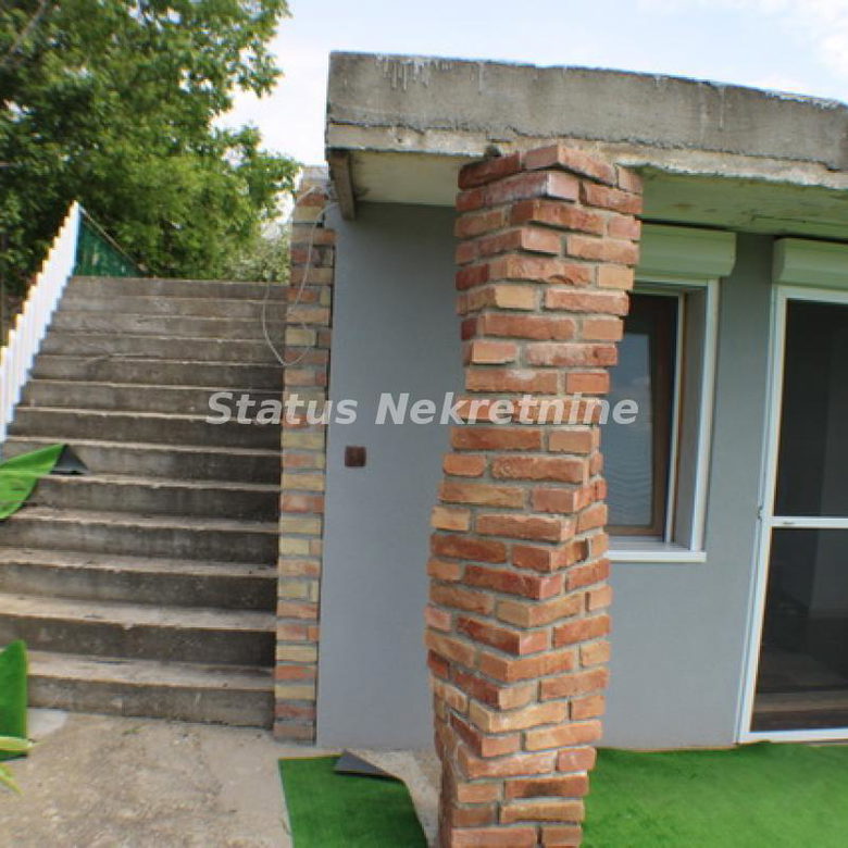 Kuća na prodaju, Petrovaradin, Novi Sad, 95m², 133.900 €