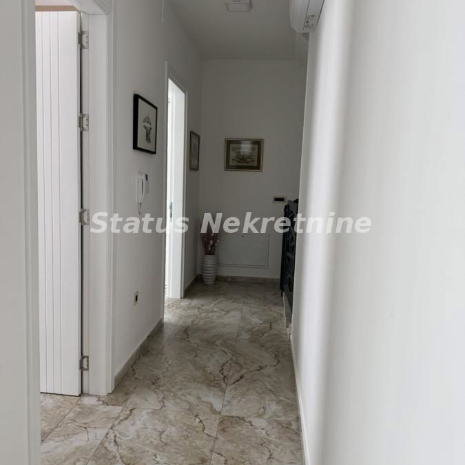 Petosoban stan na prodaju, Sremska Kamenica, Novi Sad, 147m², 438.000 €