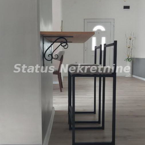 Kuća na prodaju, Centar, Srbobran, 200m², 125.000 €