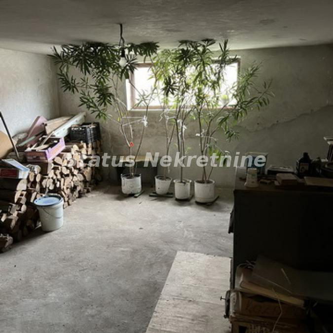 Kuća na prodaju, Petrovaradin, Novi Sad, 144m², 309.000 €