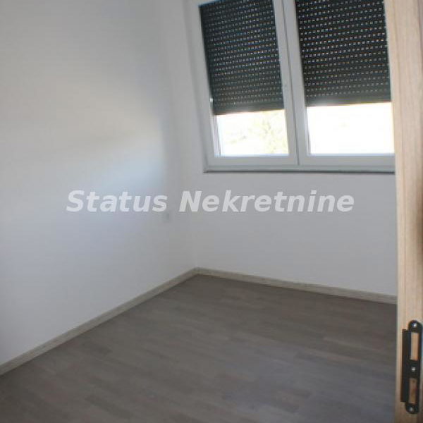 Trosoban stan na prodaju, Petrovaradin, Novi Sad, 77m², 175.000 €