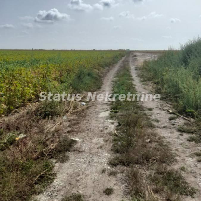 Plac na prodaju, Sremska Mitrovica, 341,55 ari, 247.200 €