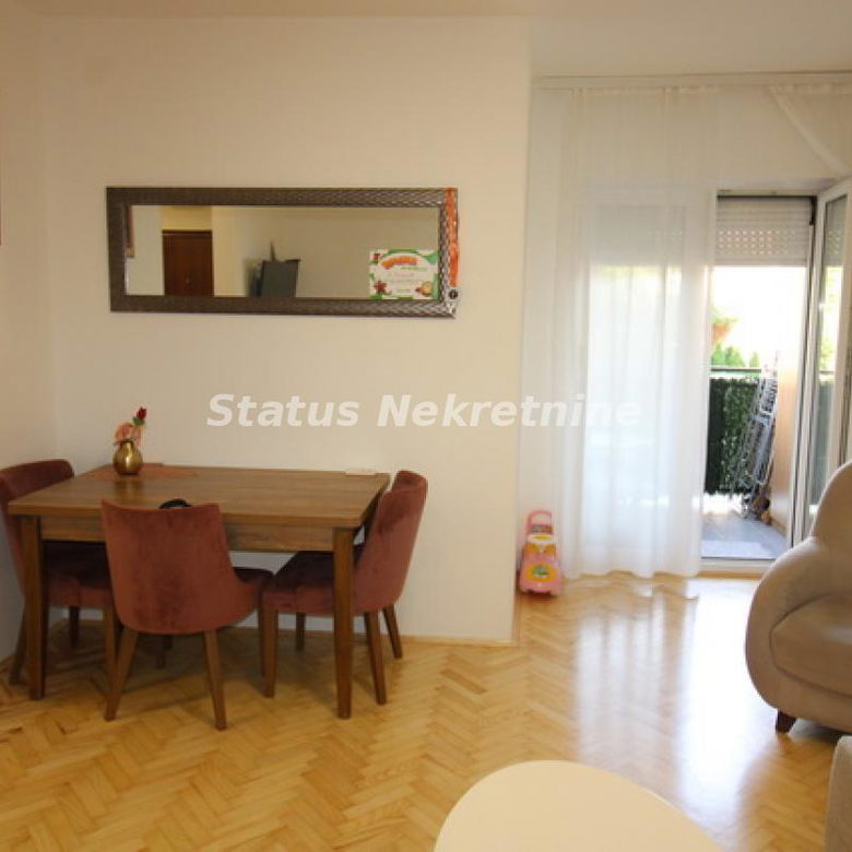 Trosoban stan na prodaju, Sremska Kamenica, Novi Sad, 55m², 133.900 €