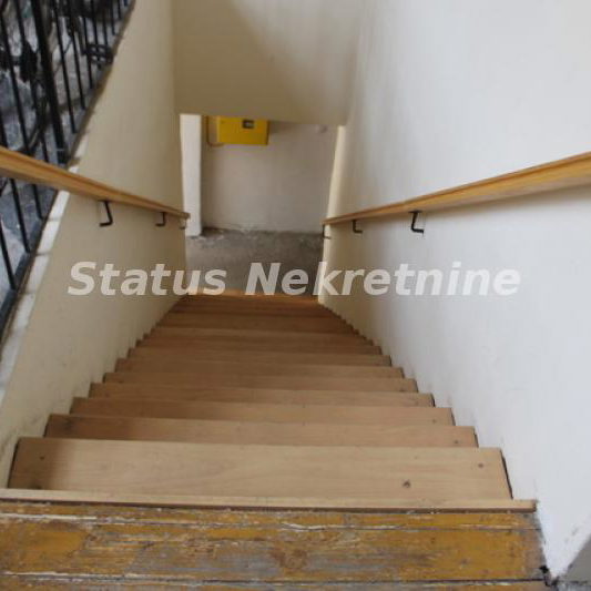 Trosoban stan na prodaju, Petrovaradin, Novi Sad, 81m², 189.500 €