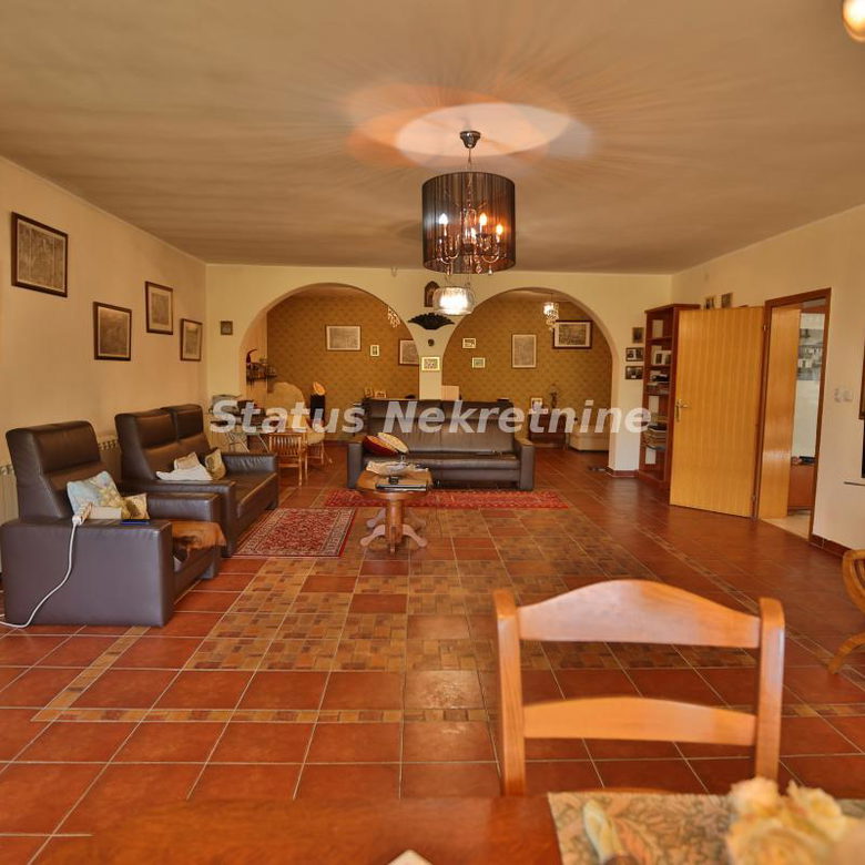 Kuća na prodaju, Ledinci, Novi Sad, 322m², 550.000 €