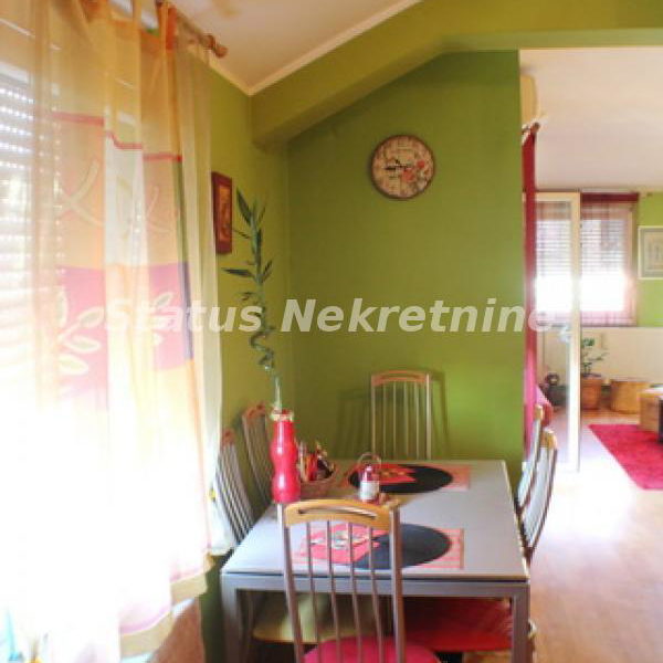 Dvoiposoban stan na prodaju, Grbavica, Novi Sad, 59m², 127.700 €
