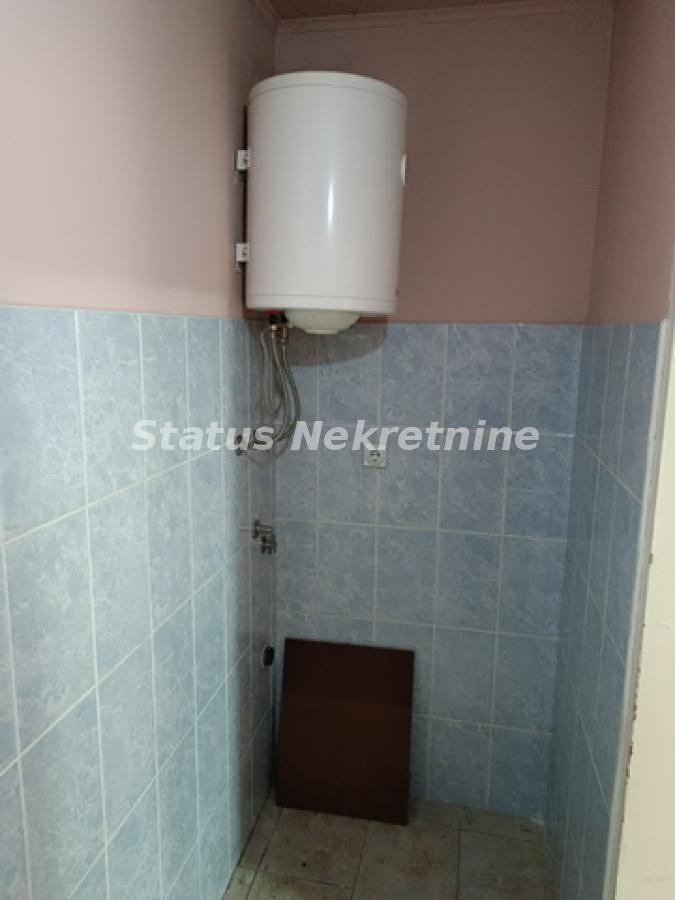 Kuća na prodaju, Šid, 122m², 62.000 €
