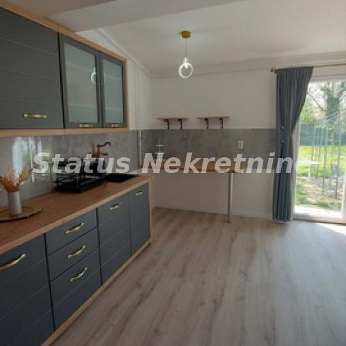 Kuća na prodaju, Centar, Srbobran, 200m², 125.000 €