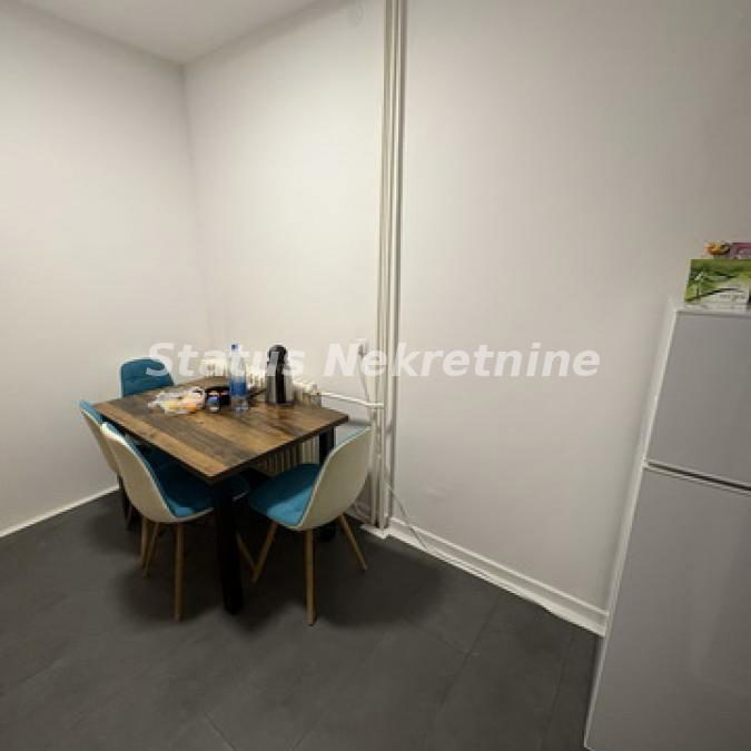 Lokal za izdavanje, Centar, Novi Sad, 120m², 1.100 €/mes