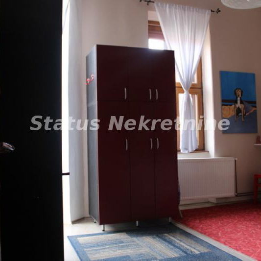Trosoban stan na prodaju, Petrovaradin, Novi Sad, 81m², 189.500 €
