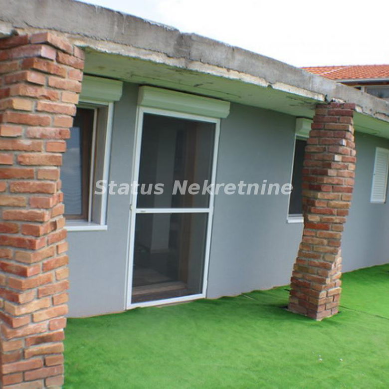 Kuća na prodaju, Petrovaradin, Novi Sad, 95m², 133.900 €