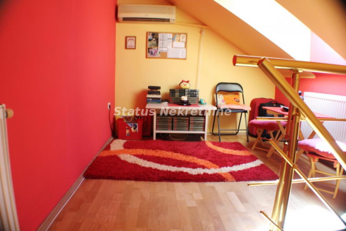 Dvoiposoban stan na prodaju, Grbavica, Novi Sad, 59m², 127.700 €