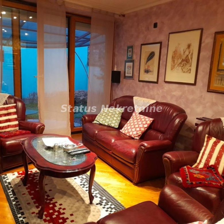 Trosoban stan na prodaju, Grbavica, Novi Sad, 54m², 184.650 €