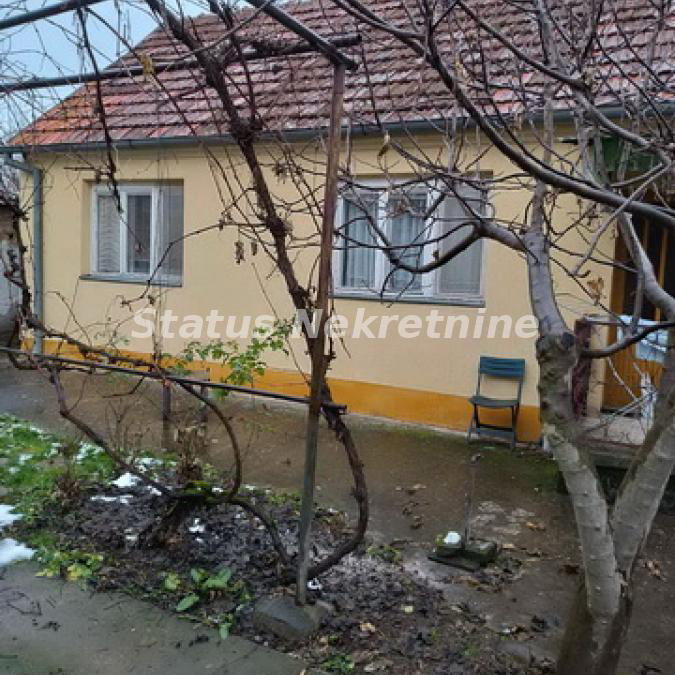 Kuća na prodaju, Šid, 122m², 62.000 €