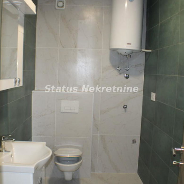 Četvorosoban stan na prodaju, Petrovaradin, Novi Sad, 78m², 161.000 €