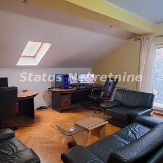 Kuća na prodaju, Petrovaradin, Novi Sad, 348m², 495.000 €