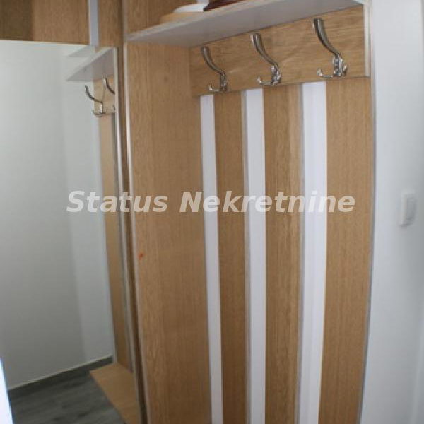 Jednoiposoban stan za izdavanje, Telep, Novi Sad, 48m², 450 €/mes