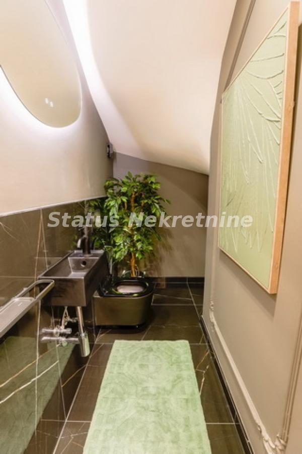 Petosoban stan za izdavanje, Petrovaradin, Novi Sad, 108m², 1.100 €/mes