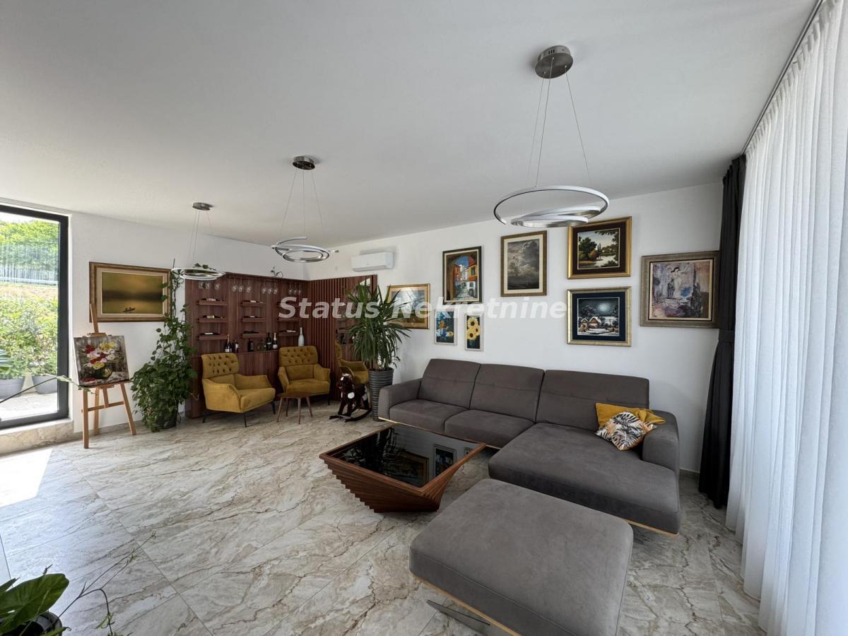 actionimagesite31agencystatusimgmrqjquj8u6-viber-slika-2025-08-29-10-13-56-126 Petosoban stan na prodaju, Sremska Kamenica, Novi Sad, 147m², 438.000 €